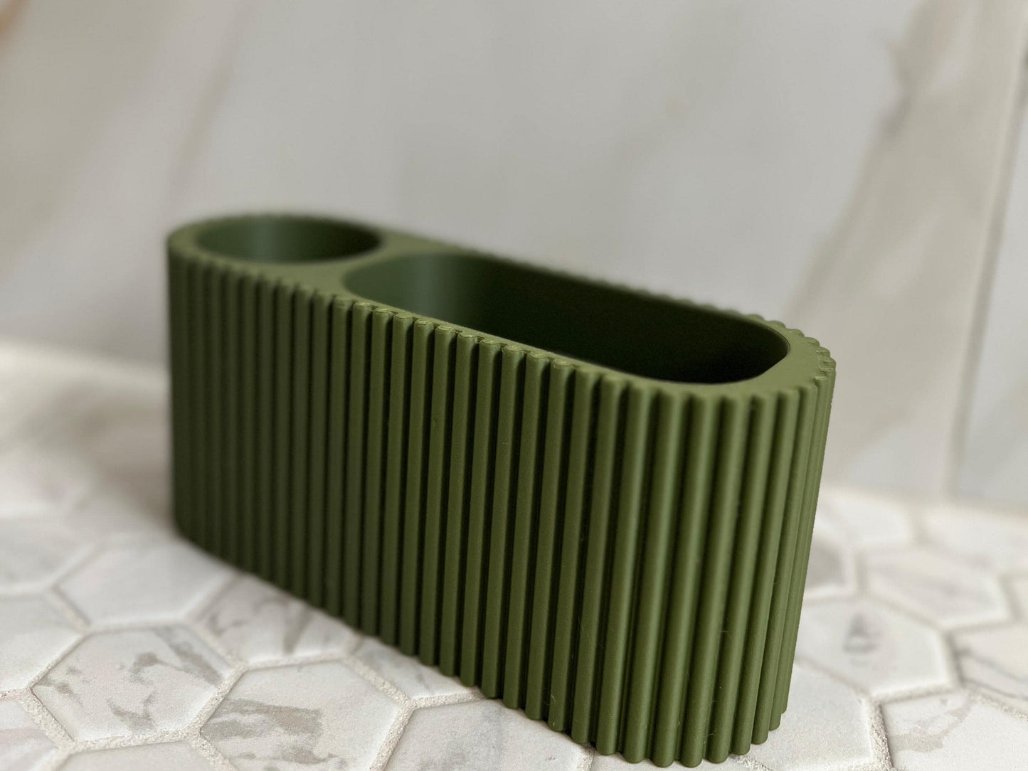 Modern Toothbrush Holder & Caddy