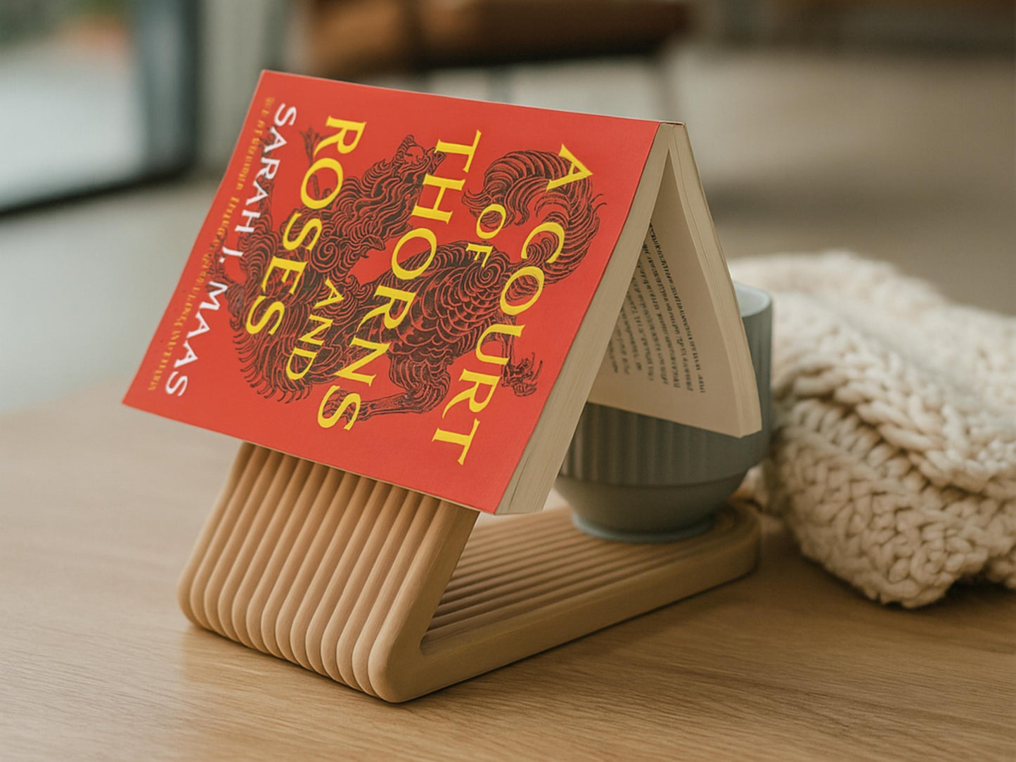 Modern Triangle Book Holder Stand